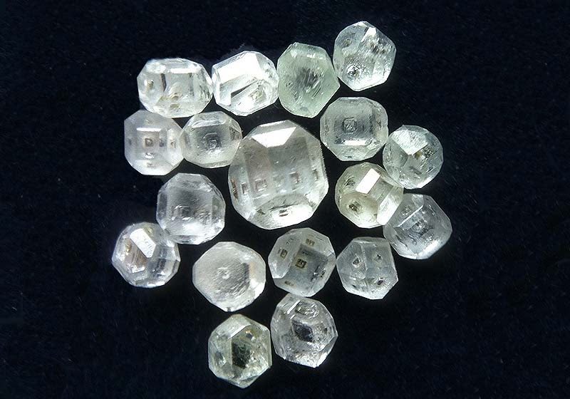 lab grown rough diamonds